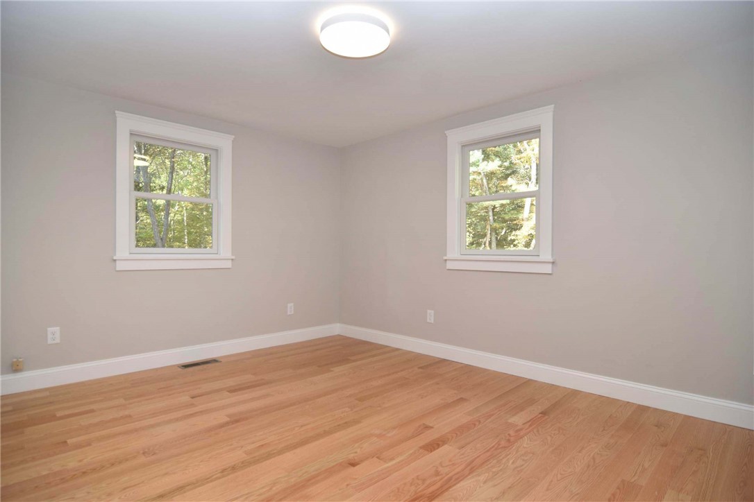 220 Biscuit City Road Charlestown, RI 02813 - Photo 19 of 41