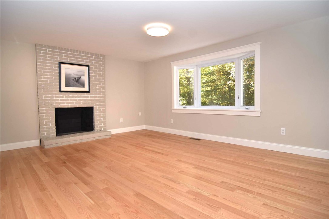 220 Biscuit City Road Charlestown, RI 02813 - Photo 3 of 41