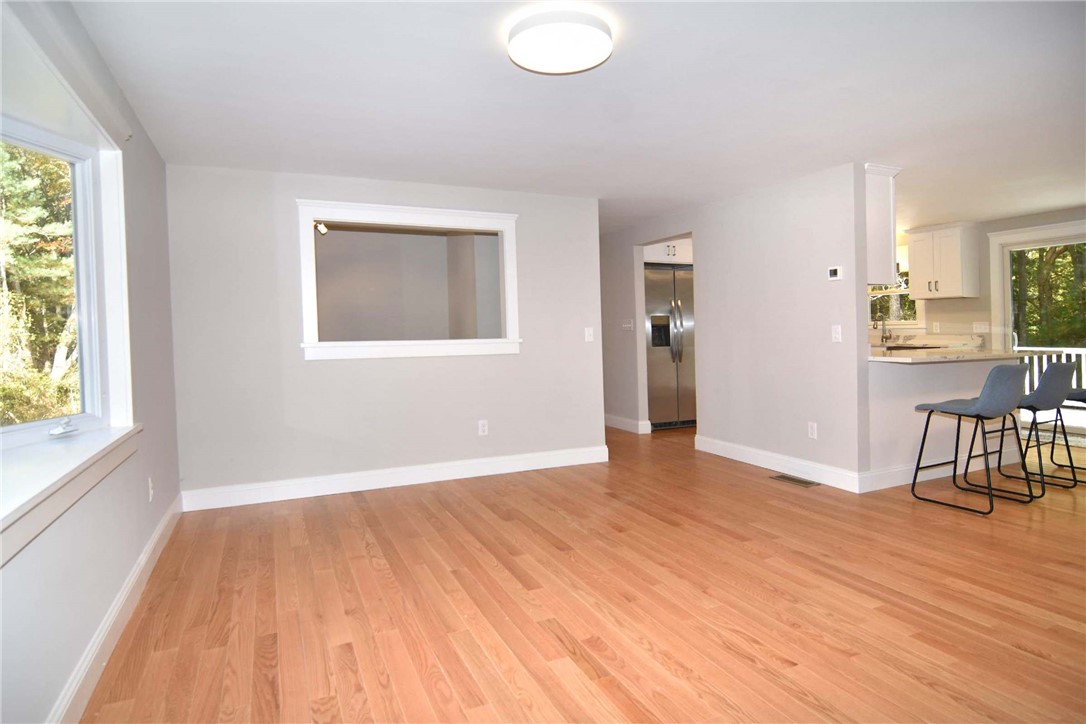 220 Biscuit City Road Charlestown, RI 02813 - Photo 5 of 41