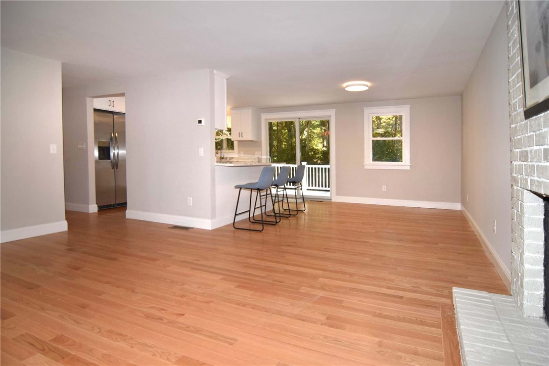 220 Biscuit City Road Charlestown, RI 02813 - Photo 6 of 41