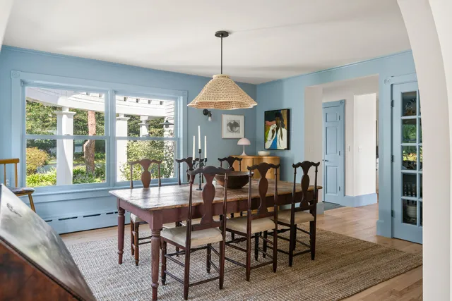 $2,995,000 | 16 Town Landing Road, Cumberland, ME 04110