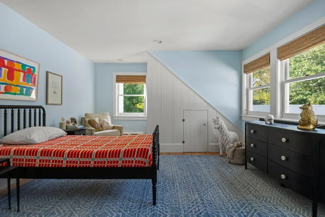 $2,995,000 | 16 Town Landing Road, Cumberland, ME 04110