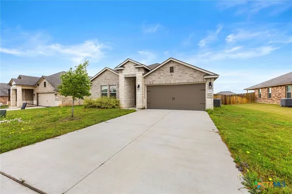 $250,000 | 2402 Freddie L. Nichols Sr. Drive, Harker Heights, TX 76548
