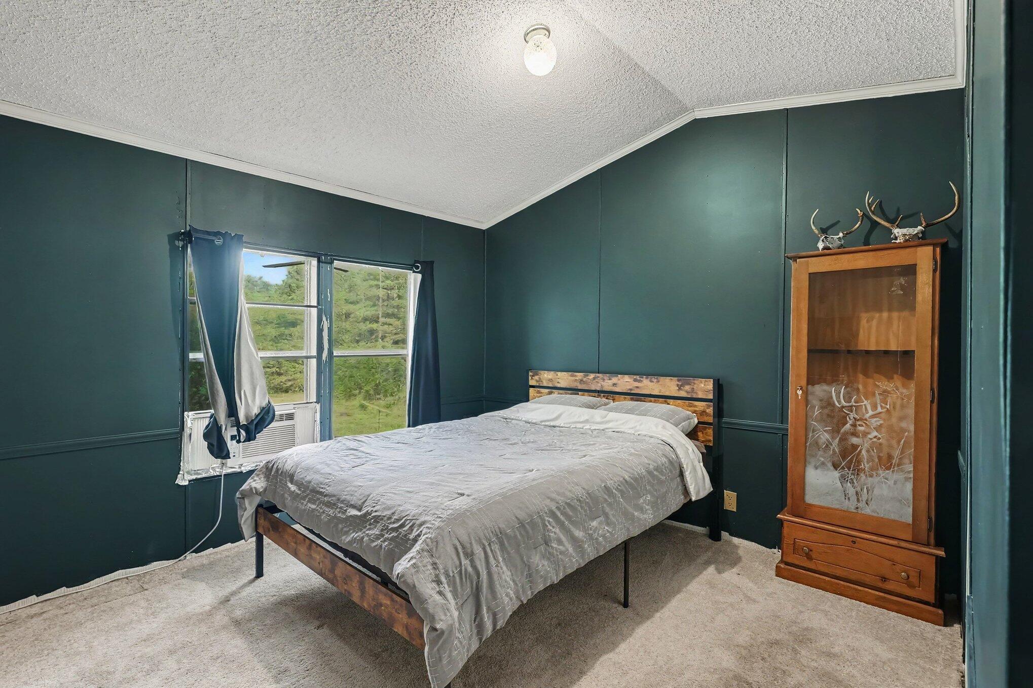 912 South Bossett Road Ravenna, MI 49451 - Photo 15 of 29 015_file_1957