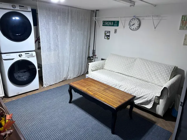 $285,000 | 320 Sheridan Drive, Unit 2C, Willowbrook, IL 60527