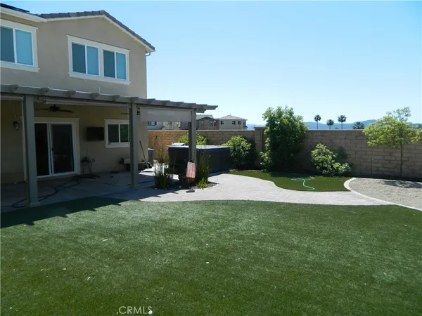 $3,400 | 24231 Buckeye Avenue, Murrieta, CA 92562