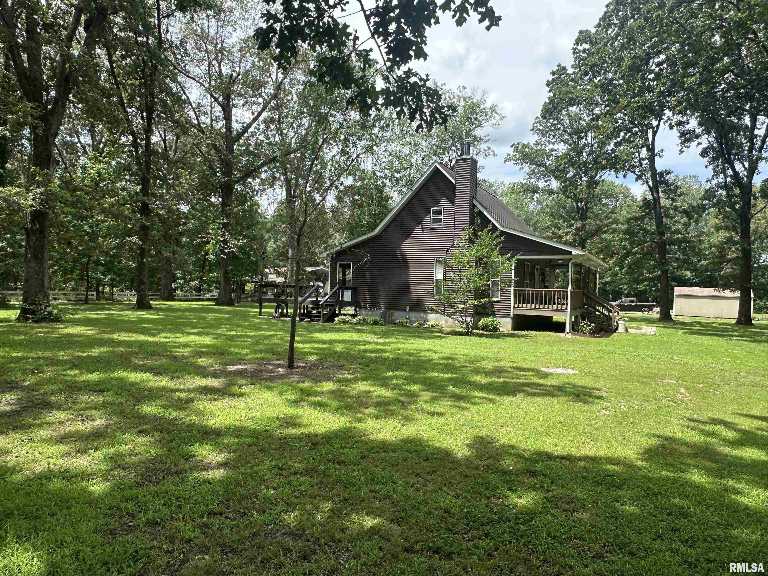 11382 Petroff Road Benton, IL 62812 - Photo 14 of 63 Gallery Image 14