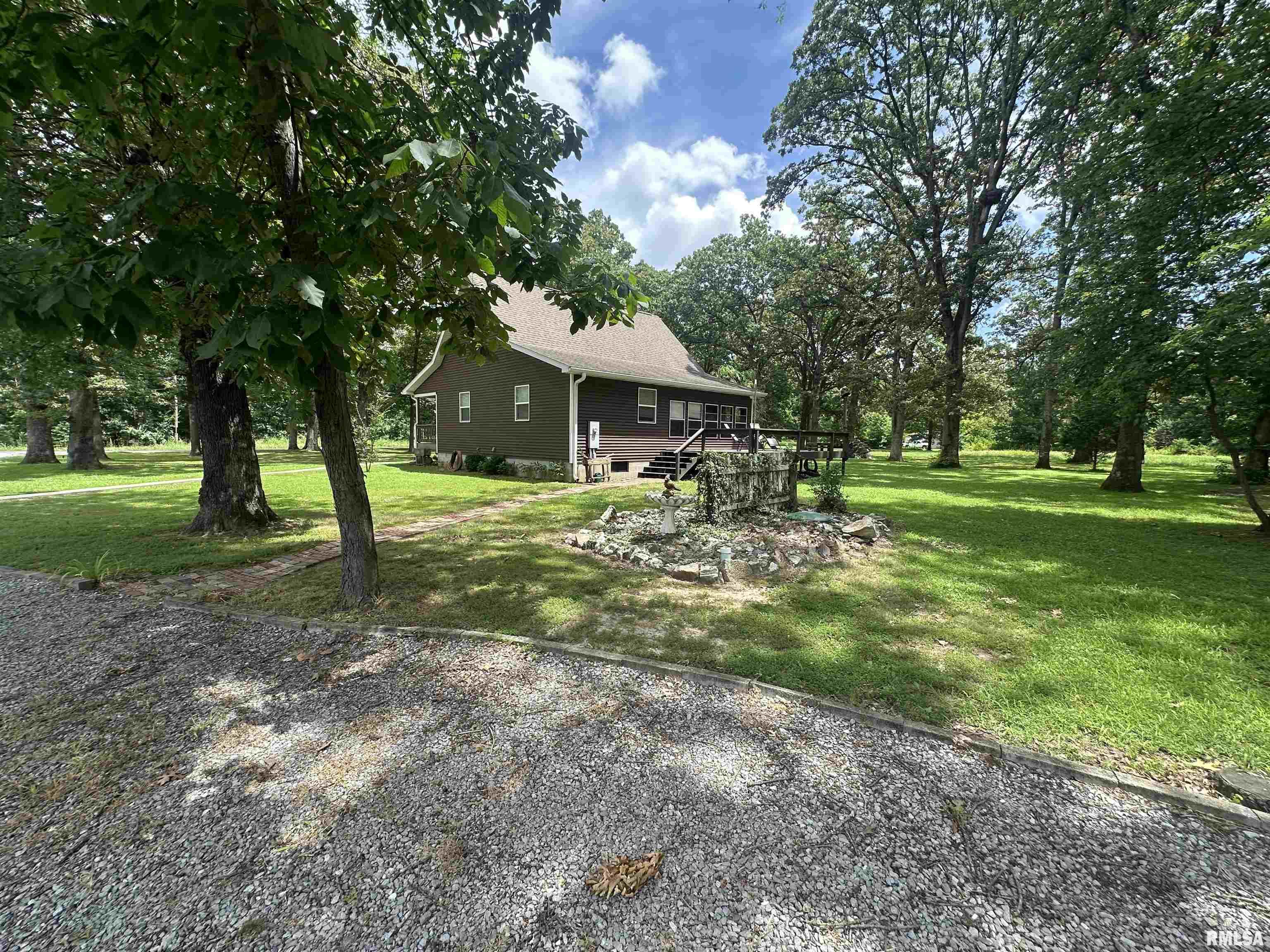11382 Petroff Road Benton, IL 62812 - Photo 28 of 63 Gallery Image 28