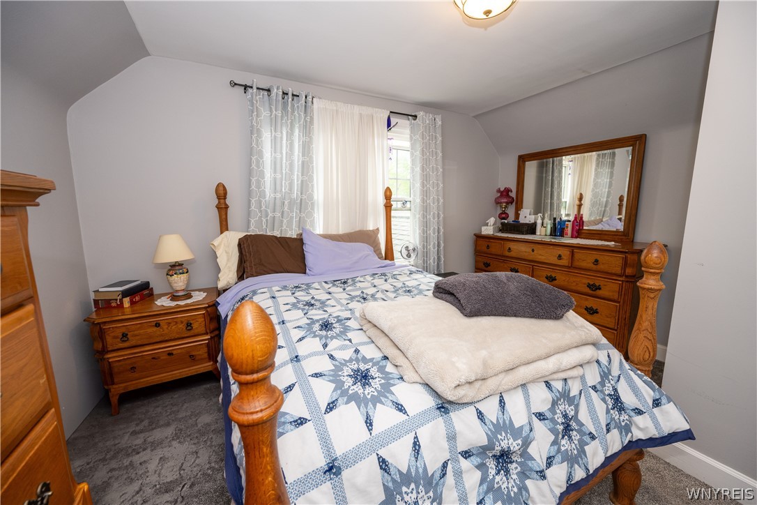 4663 Milestrip Road Hamburg, NY 14219 - Photo 25 of 42 Second floor bedroom