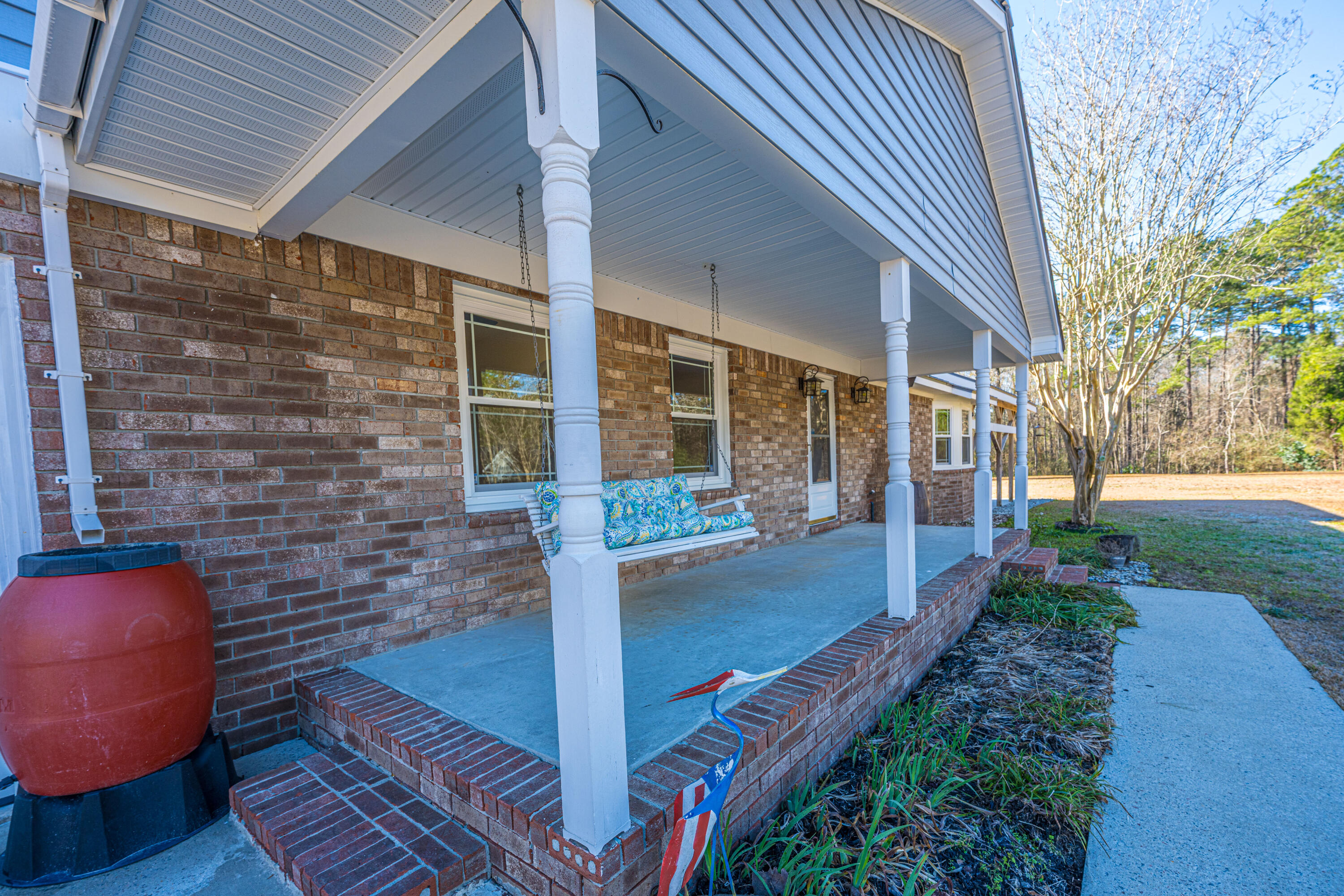 325 Linden Court Moncks Corner, SC 29461 - Photo 2 of 87 325LindenCt008