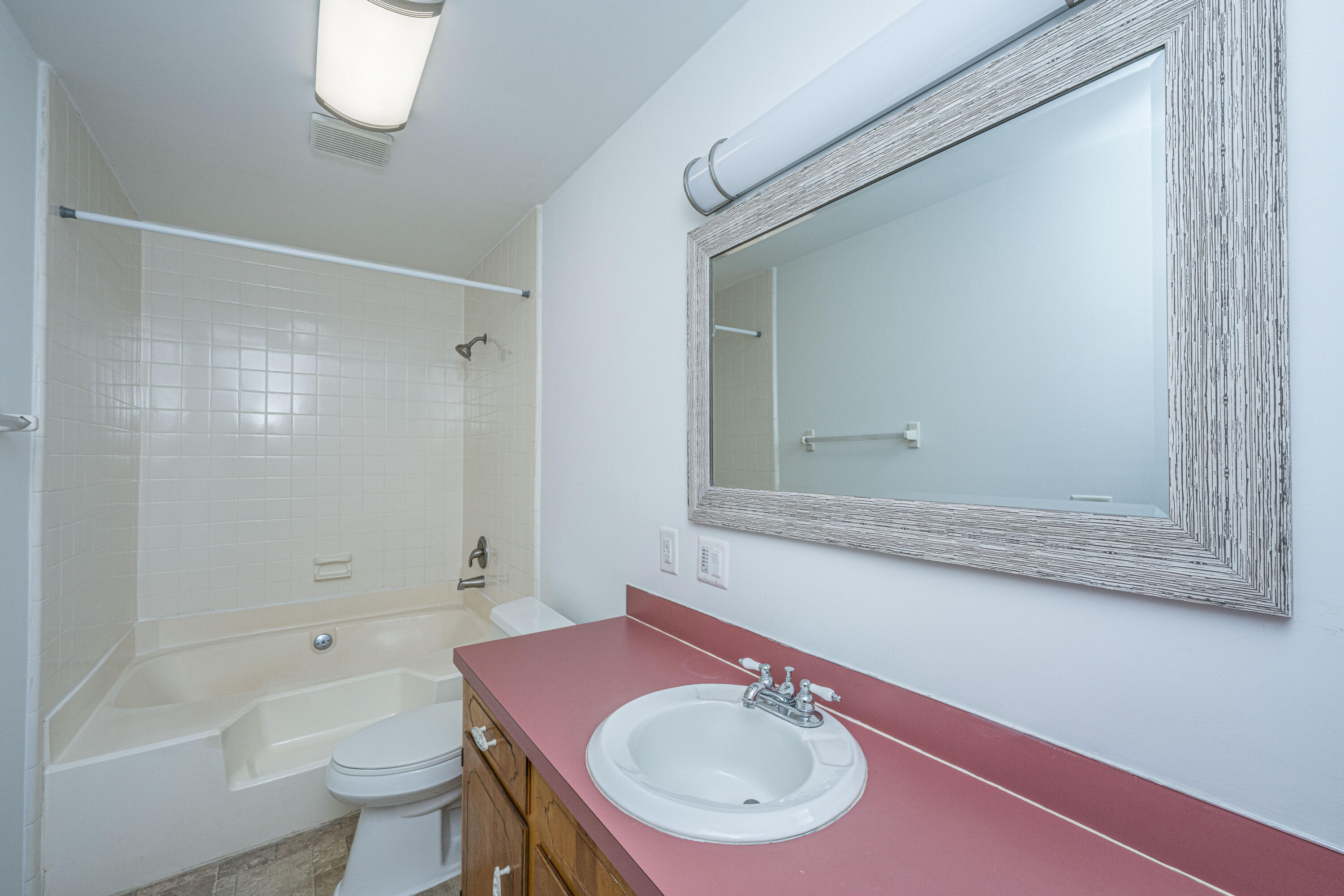 325 Linden Court Moncks Corner, SC 29461 - Photo 28 of 87 325LindenCt033