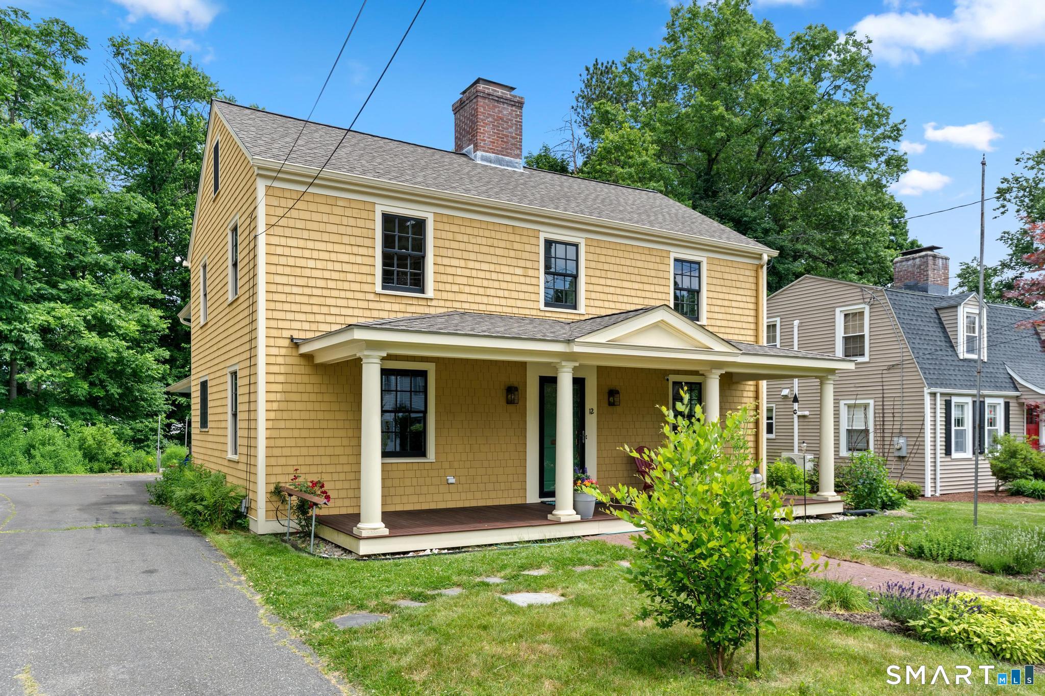 12 Cobbs Road West Hartford, CT 06107 - Photo 2 of 39