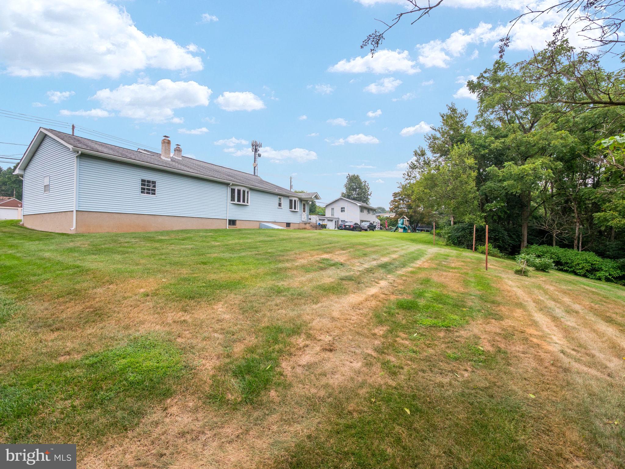 6950 Kernsville Road Orefield, PA 18069 - Photo 8 of 36 Gallery Image 8