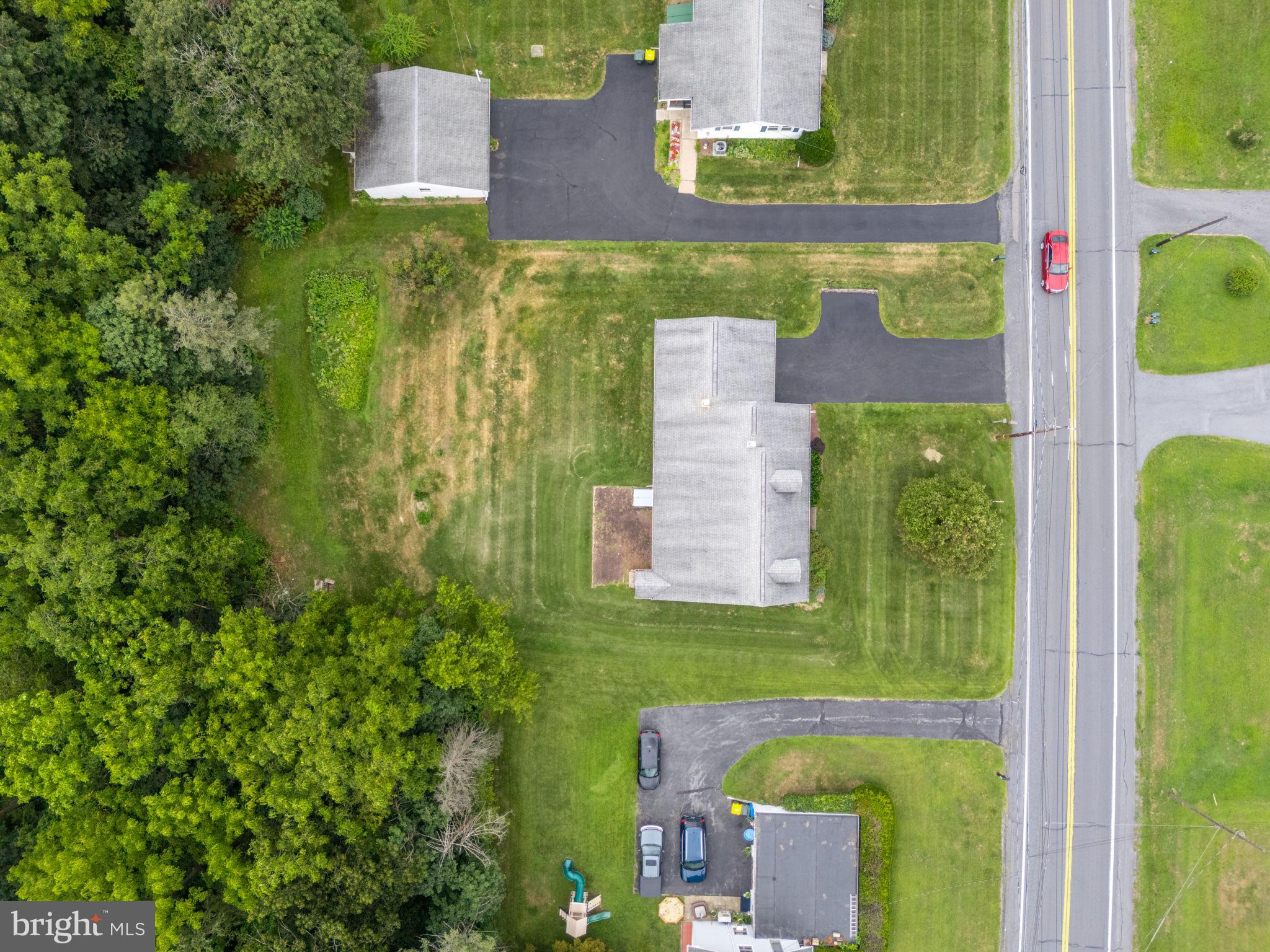 6950 Kernsville Road Orefield, PA 18069 - Photo 9 of 36 Gallery Image 9
