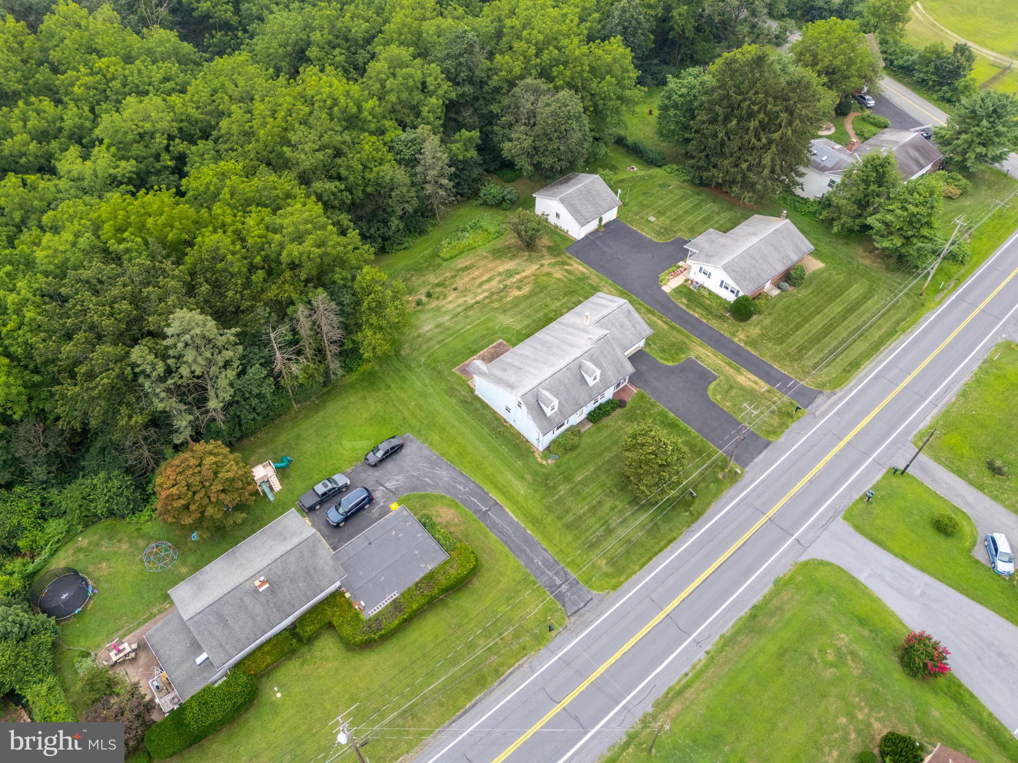 6950 Kernsville Road Orefield, PA 18069 - Photo 10 of 36 Gallery Image 10