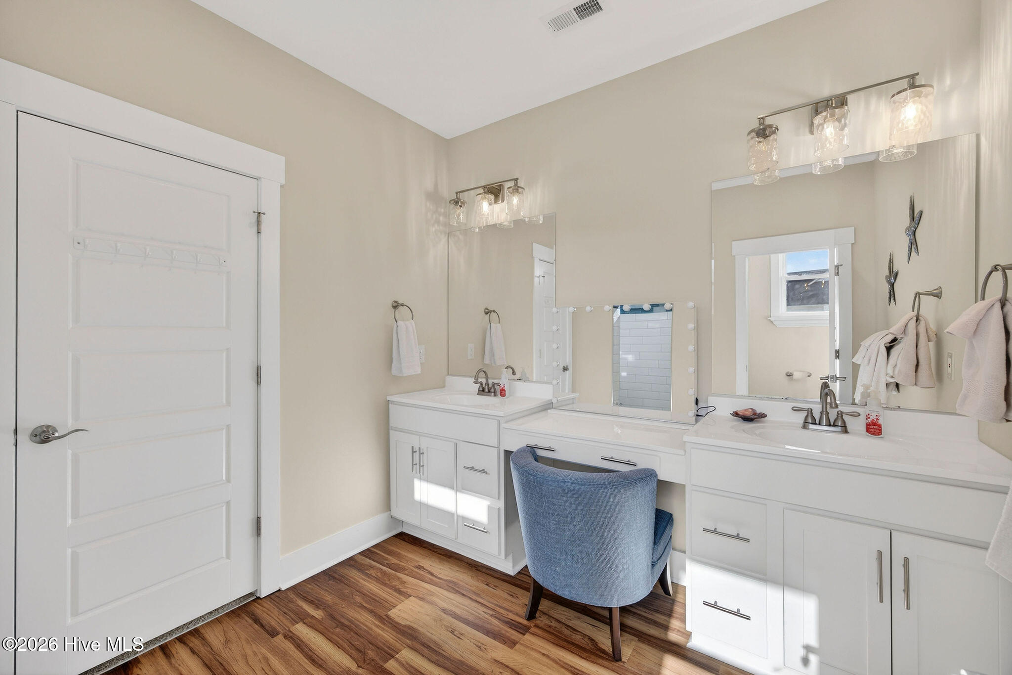 460 Summerhouse Drive Holly Ridge, NC 28445 - Photo 16 of 75 primary bathroom