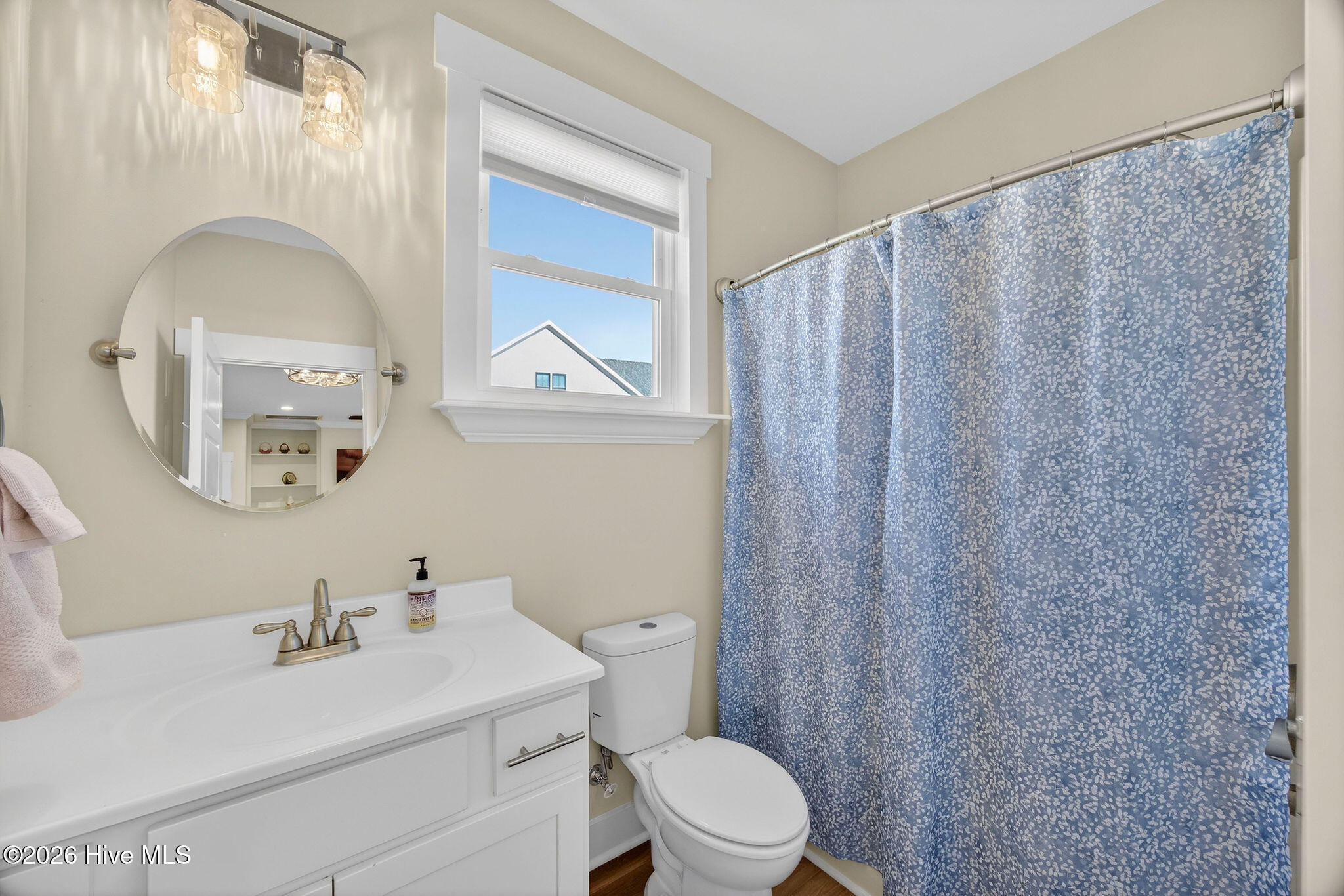460 Summerhouse Drive Holly Ridge, NC 28445 - Photo 24 of 75 2nd main floor bathroom