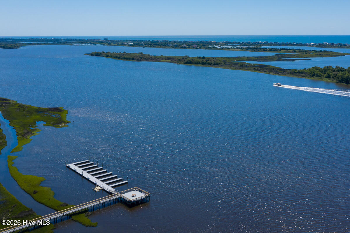 460 Summerhouse Drive Holly Ridge, NC 28445 - Photo 68 of 75 day docks on the bay