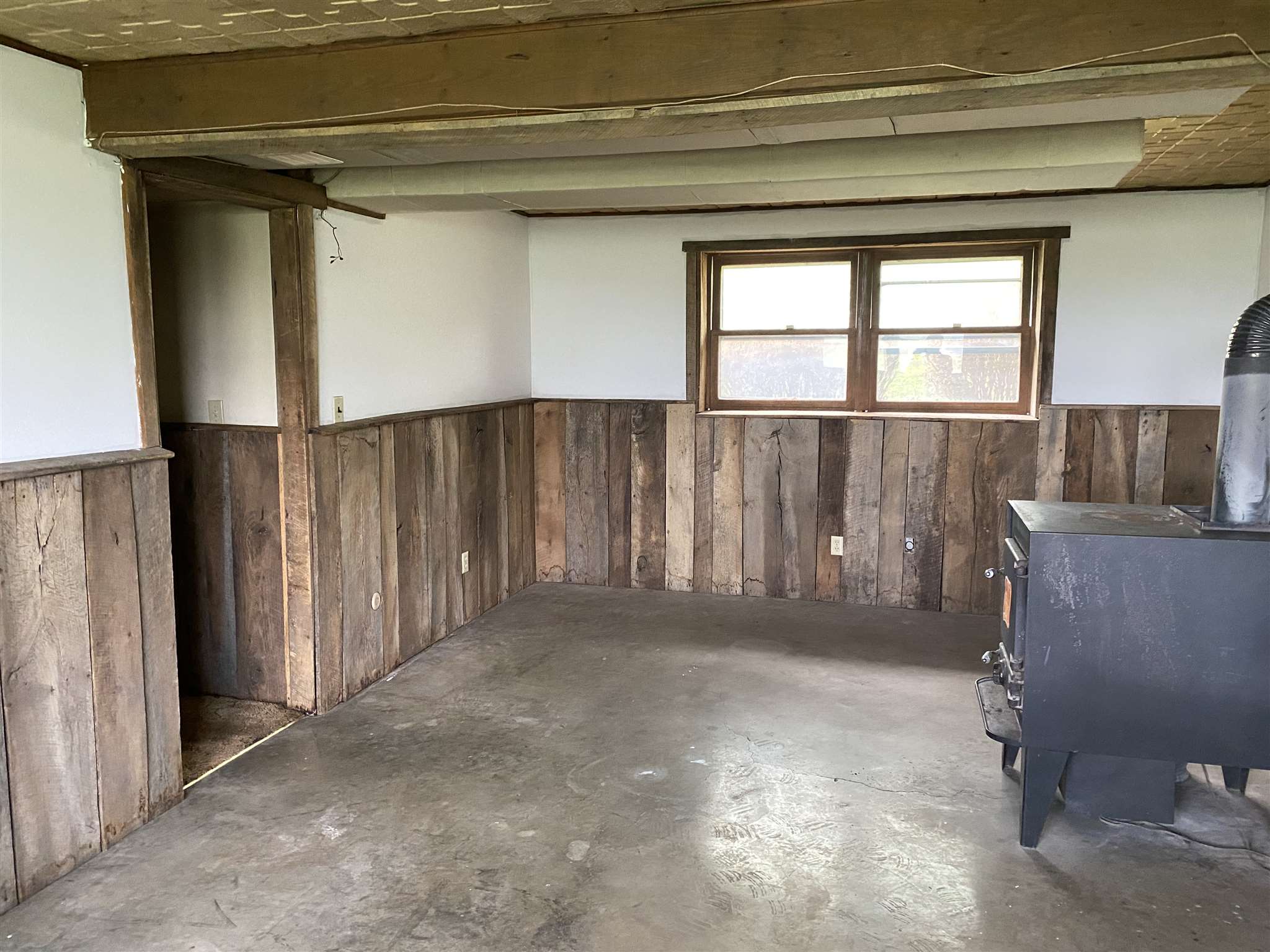 8190 South Breeden Road Bloomington, IN 47403 - Photo 22 of 36 Gallery Image 22