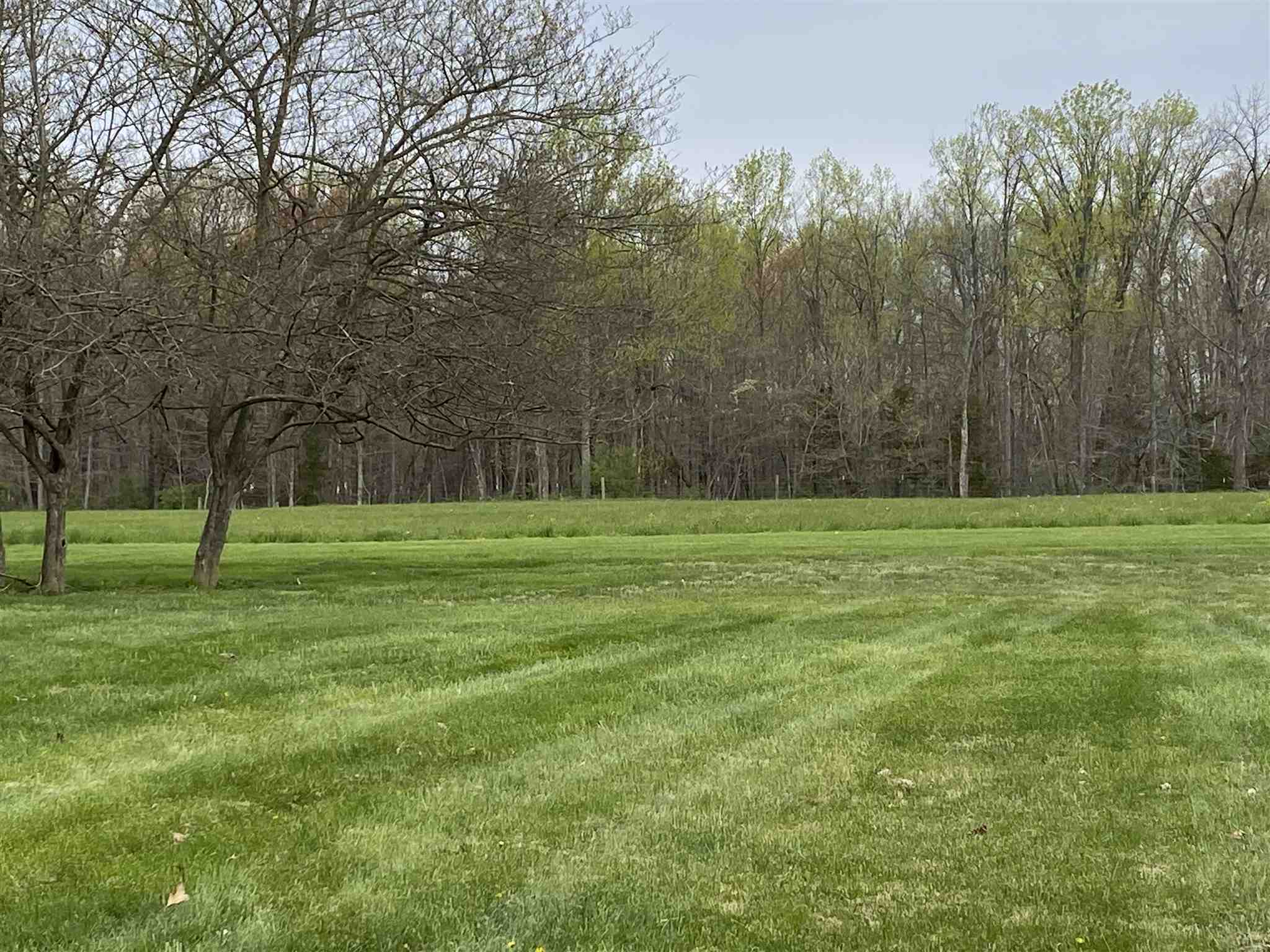 8190 South Breeden Road Bloomington, IN 47403 - Photo 30 of 36 Gallery Image 30