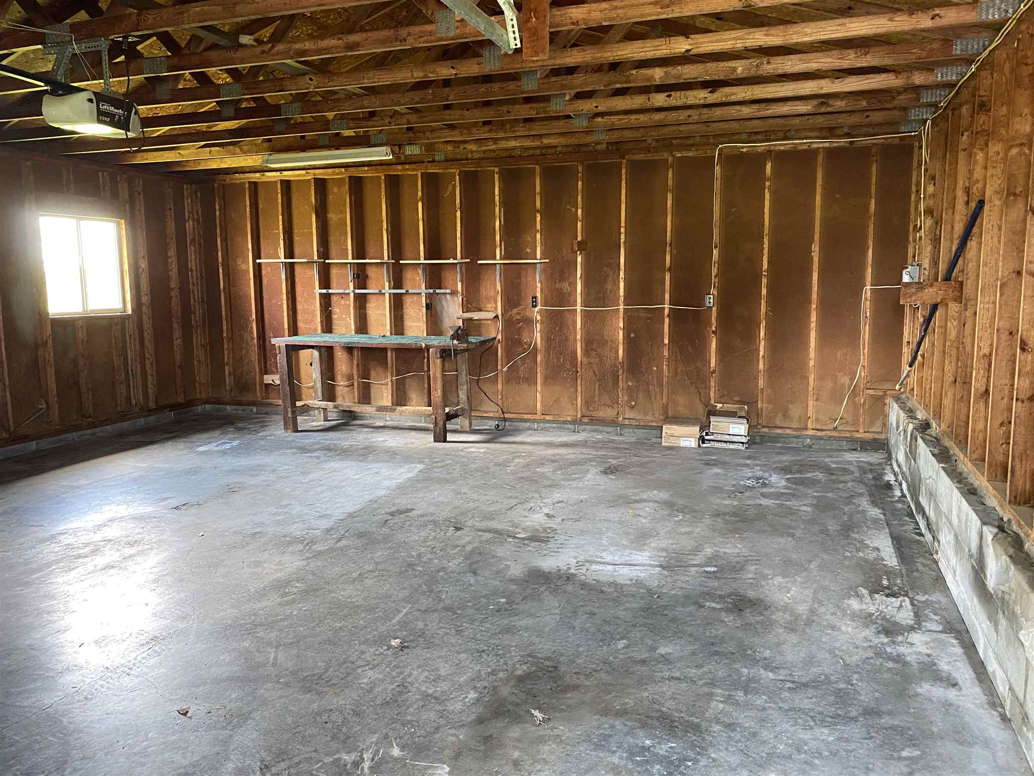 8190 South Breeden Road Bloomington, IN 47403 - Photo 33 of 36 Gallery Image 33