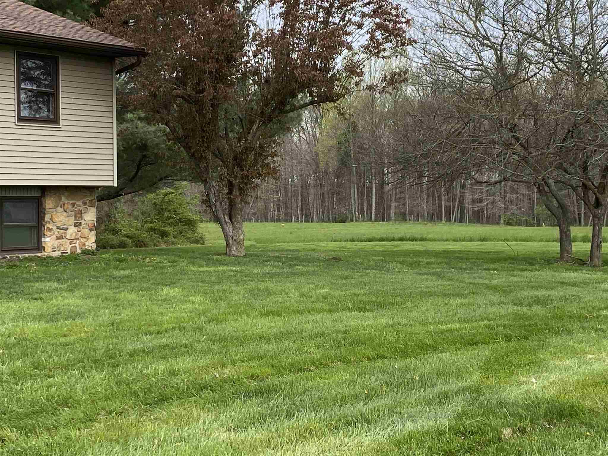8190 South Breeden Road Bloomington, IN 47403 - Photo 8 of 36 Gallery Image 8