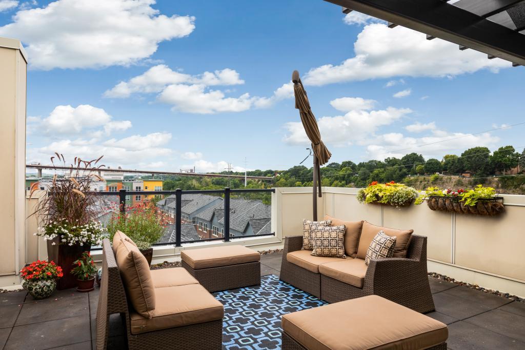 312 Spring Street, Unit 411 St. Paul, MN 55102 - Photo 24 of 38 Gallery Image 24