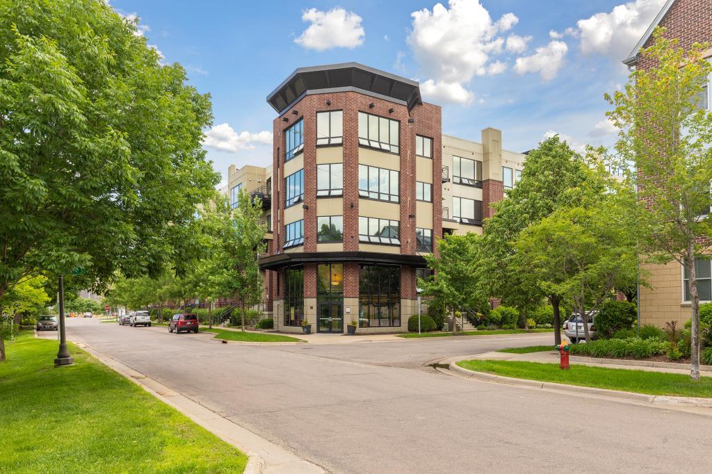 312 Spring Street, Unit 411 St. Paul, MN 55102 - Photo 28 of 38 Gallery Image 28