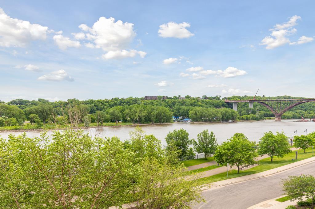 312 Spring Street, Unit 411 St. Paul, MN 55102 - Photo 33 of 38 Gallery Image 33