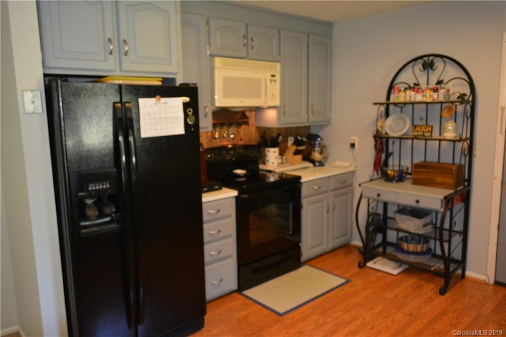 2229 Primm Road Charlotte, NC 28216 - Photo 11 of 26 Gallery Image 11