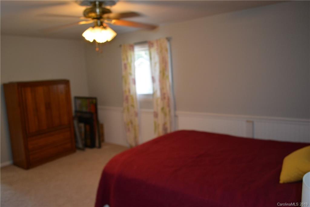 2229 Primm Road Charlotte, NC 28216 - Photo 14 of 26 Gallery Image 14