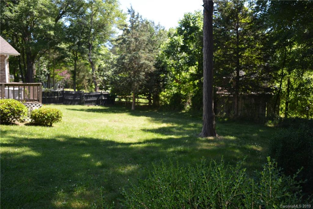 2229 Primm Road Charlotte, NC 28216 - Photo 22 of 26 Gallery Image 22
