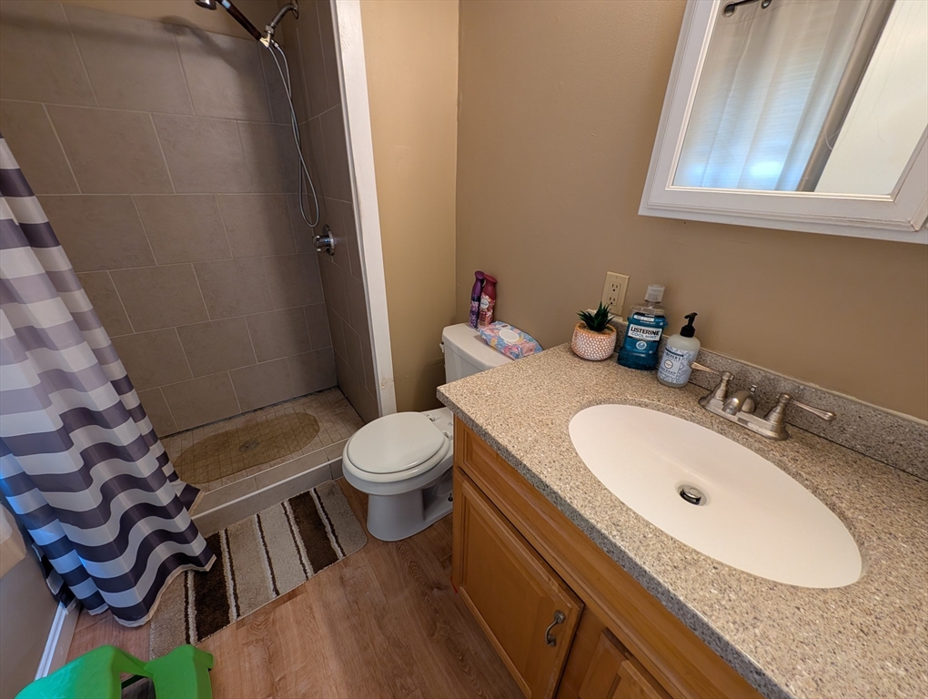 131 Thomas Street Fall River, MA 02723 - Photo 7 of 35