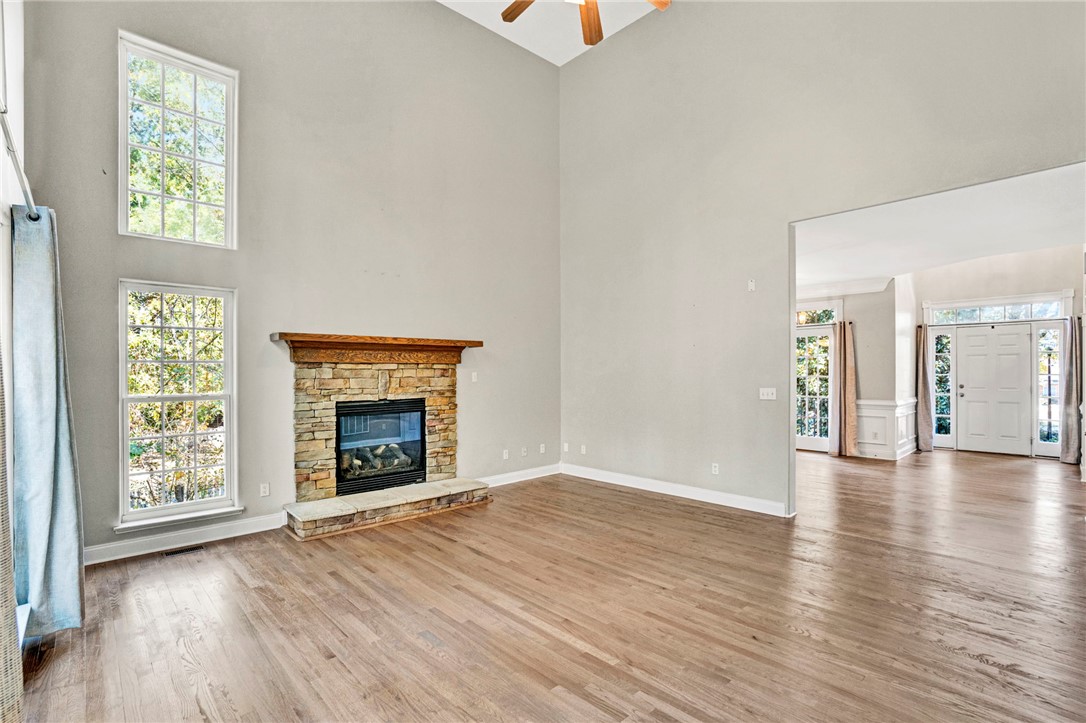 104 Ginkgo Court Easley, SC 29642 - Photo 12 of 48