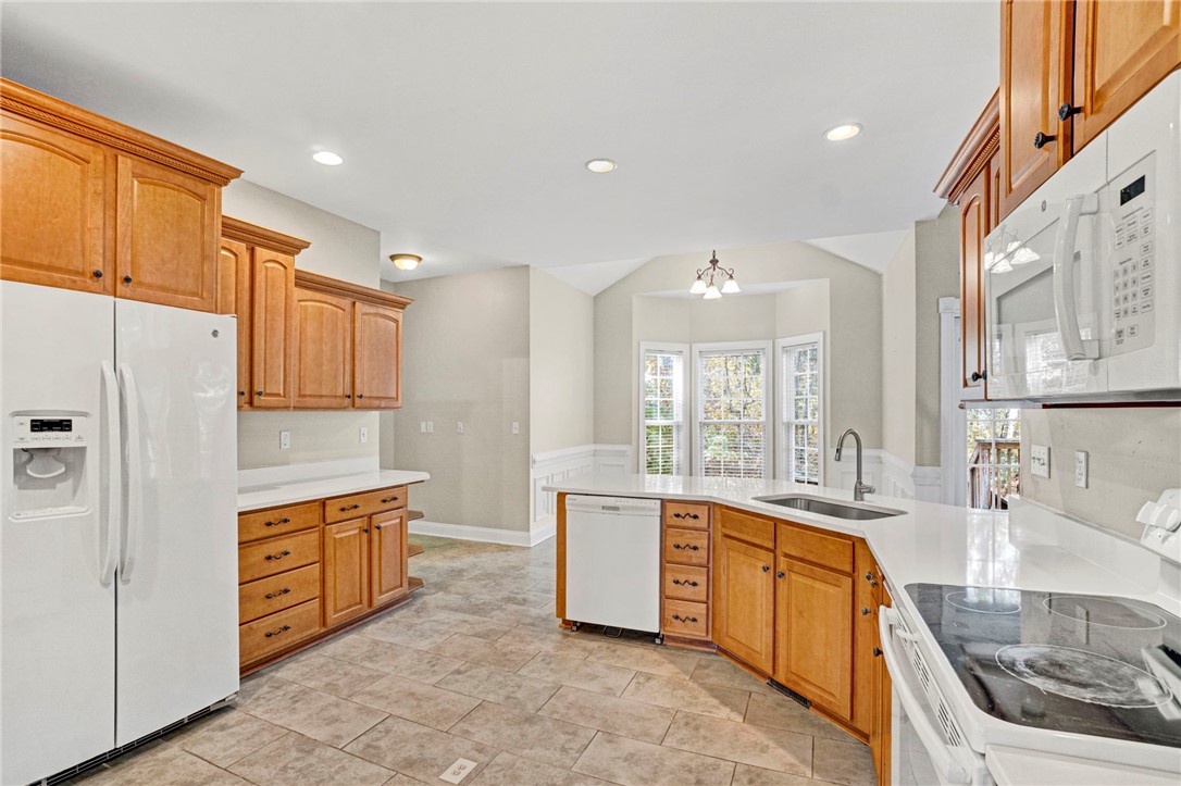 104 Ginkgo Court Easley, SC 29642 - Photo 16 of 48