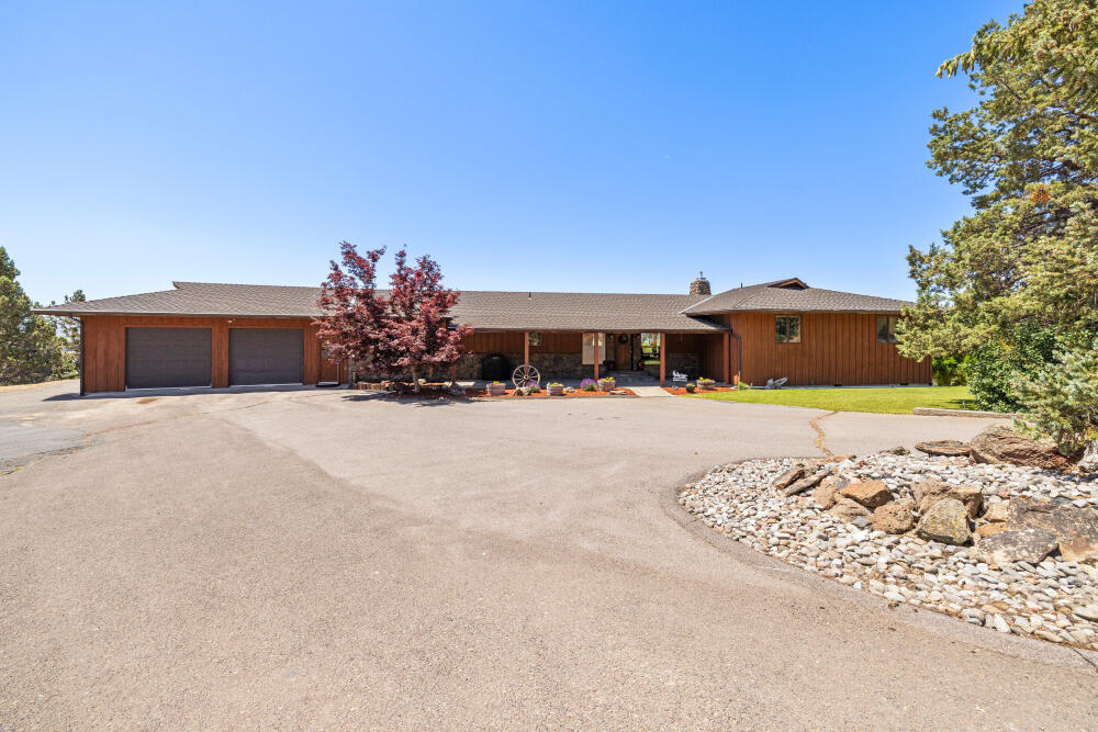 18610 Taylor Road Merrill, OR 97633 - Photo 6 of 90 18610TaylorRd-62