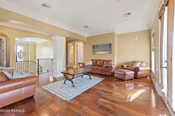 $865,000 | 1002 Le Triomphe Parkway, Broussard, LA 70518