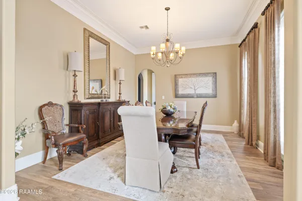 $865,000 | 1002 Le Triomphe Parkway, Broussard, LA 70518