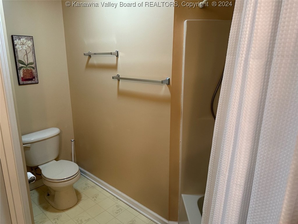 20 Wynfield Trace Winfield, WV 25213 - Photo 8 of 14 Gallery Image 8