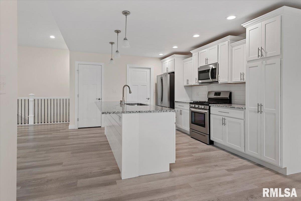 3910 Westgate Drive Springfield, IL 62711 - Photo 15 of 45 Gallery Image 15