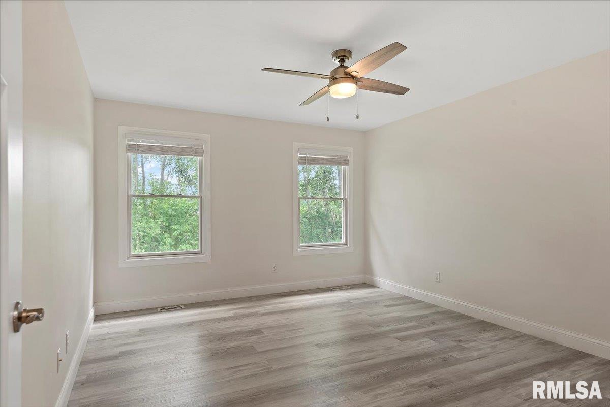 3910 Westgate Drive Springfield, IL 62711 - Photo 17 of 45 Gallery Image 17