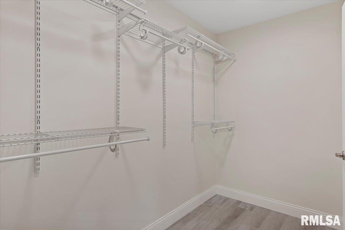 3910 Westgate Drive Springfield, IL 62711 - Photo 22 of 45 Gallery Image 22