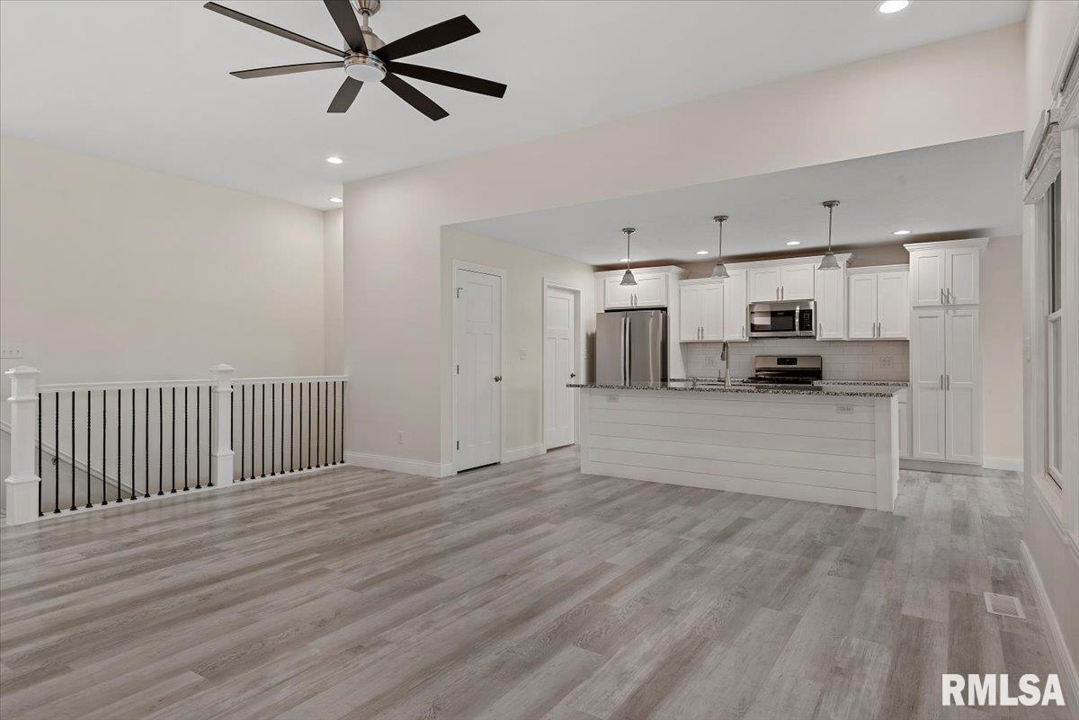 3910 Westgate Drive Springfield, IL 62711 - Photo 7 of 45 Gallery Image 7