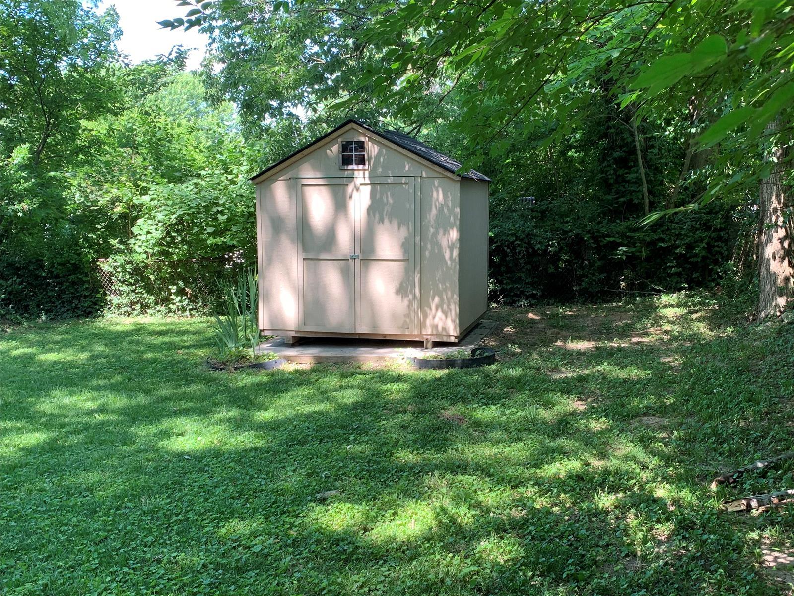 9387 Golden Gate Road St. Louis, MO 63144 - Photo 9 of 9 Gallery Image 9