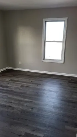 $2,050 | 124 Stevens Street, Unit 3, Lowell, MA 01851