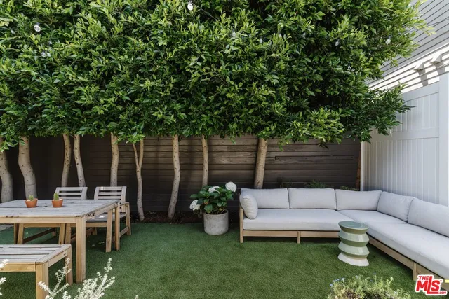 $7,500 | 224 San Juan Avenue, Venice, CA 90291