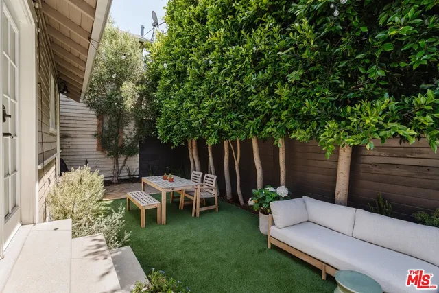 $7,500 | 224 San Juan Avenue, Venice, CA 90291