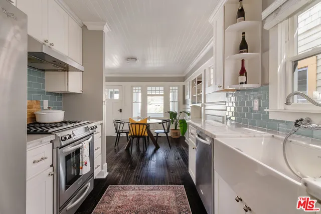 $7,500 | 224 San Juan Avenue, Venice, CA 90291