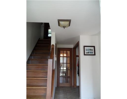 150 Rainey Road Eighty Four, PA 15330 - Photo 2 of 18 Entry/Foyer.