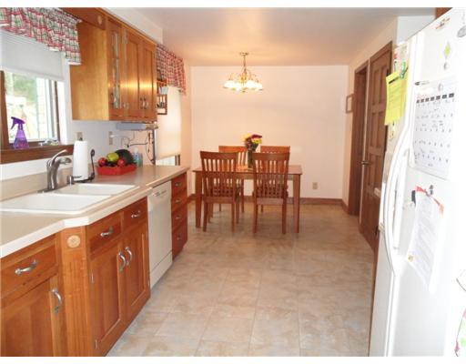 150 Rainey Road Eighty Four, PA 15330 - Photo 6 of 18 Kitchen.